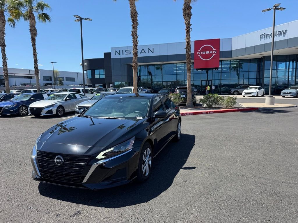 2025 Nissan Altima S