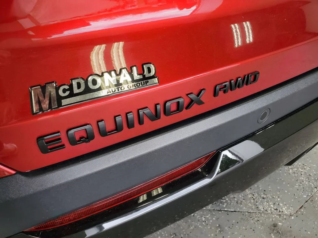 Used 2025 Radiant Red Tintcoat Chevrolet RS image 32