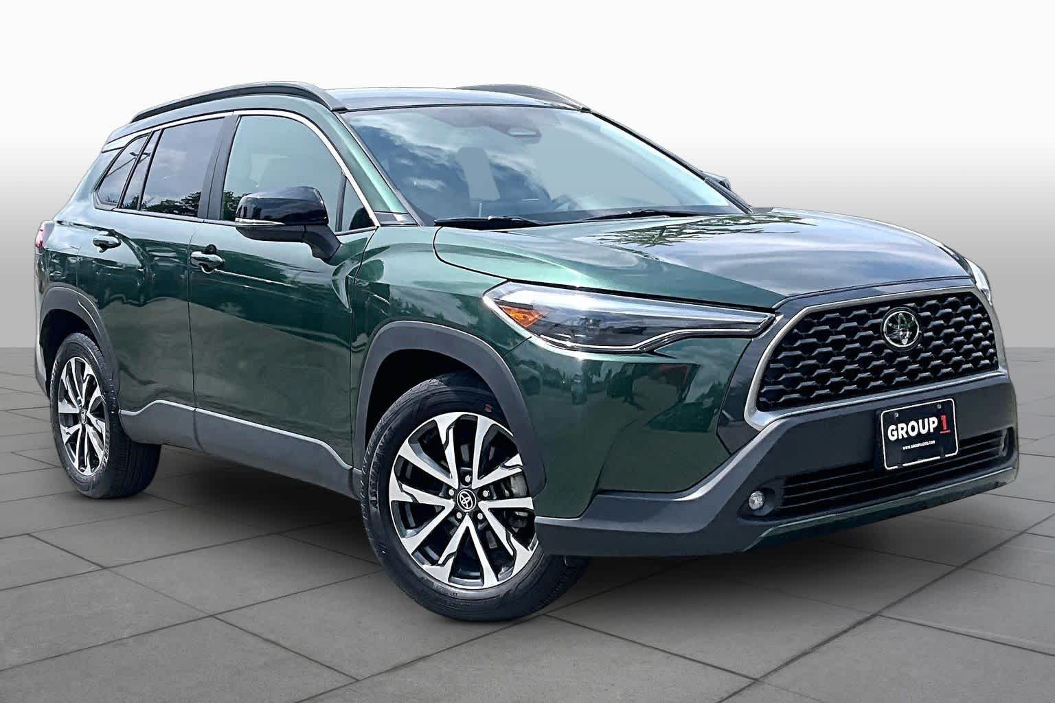 Used 2025 Cypress Toyota XLE image 3