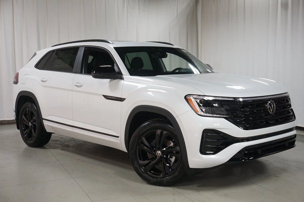 2026 Volkswagen Atlas Cross Sport SEL R-LINE - Photo 3