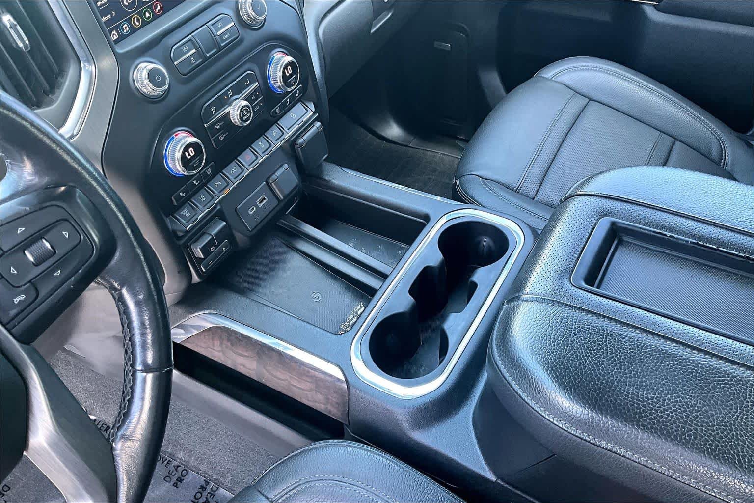Used 2021 Onyx Black GMC Denali image 15