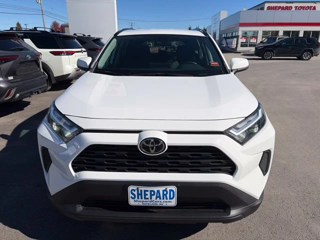 Used 2024 White Toyota XLE image 2