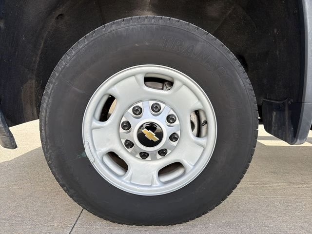 Used 2024 White Chevrolet Work Truck image 12