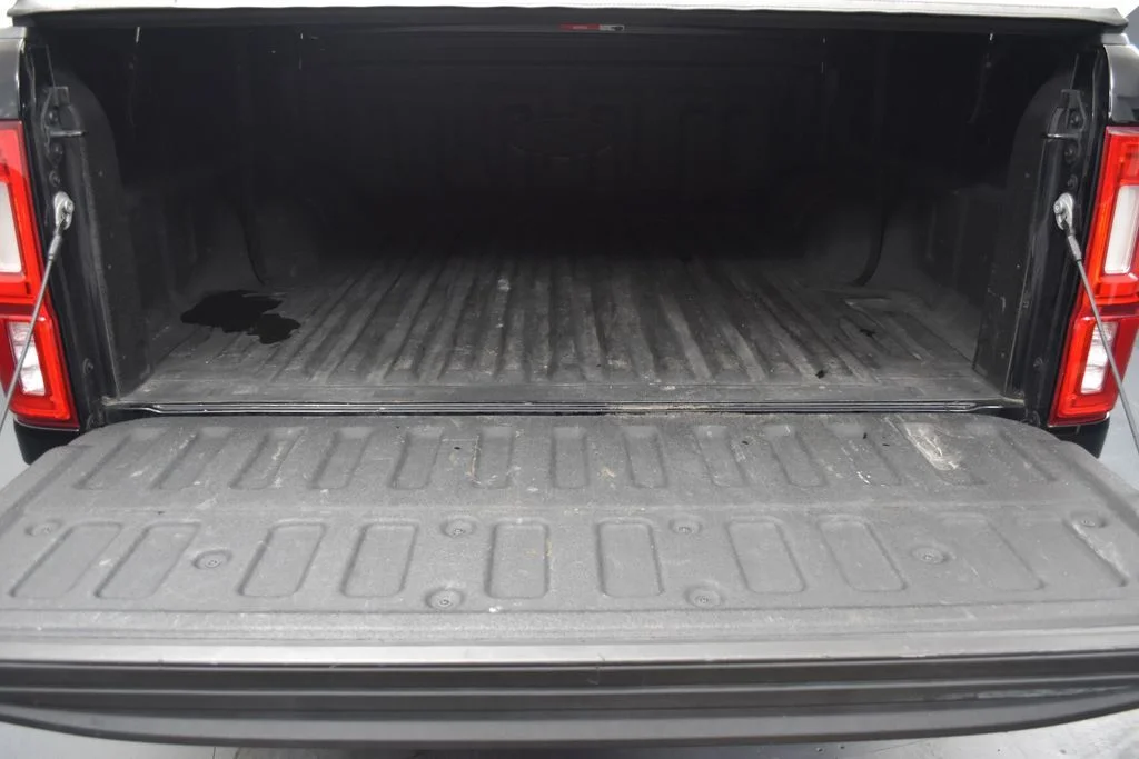 Used 2021 Black Ford XLT image 23