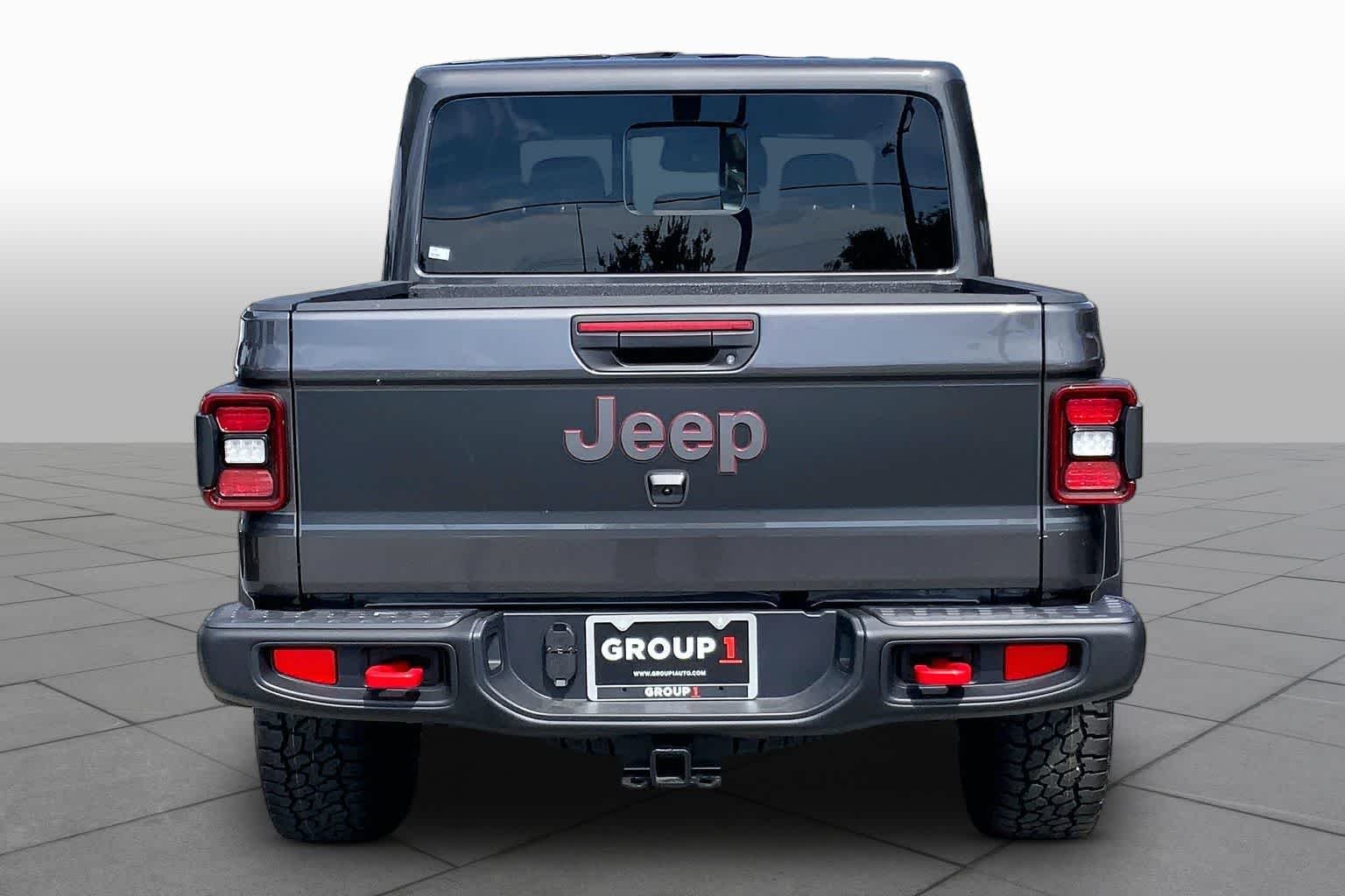 New 2026 Granite Crystal Metallic Clear-Coat Exterior Paint Jeep Shadow Ops image 4
