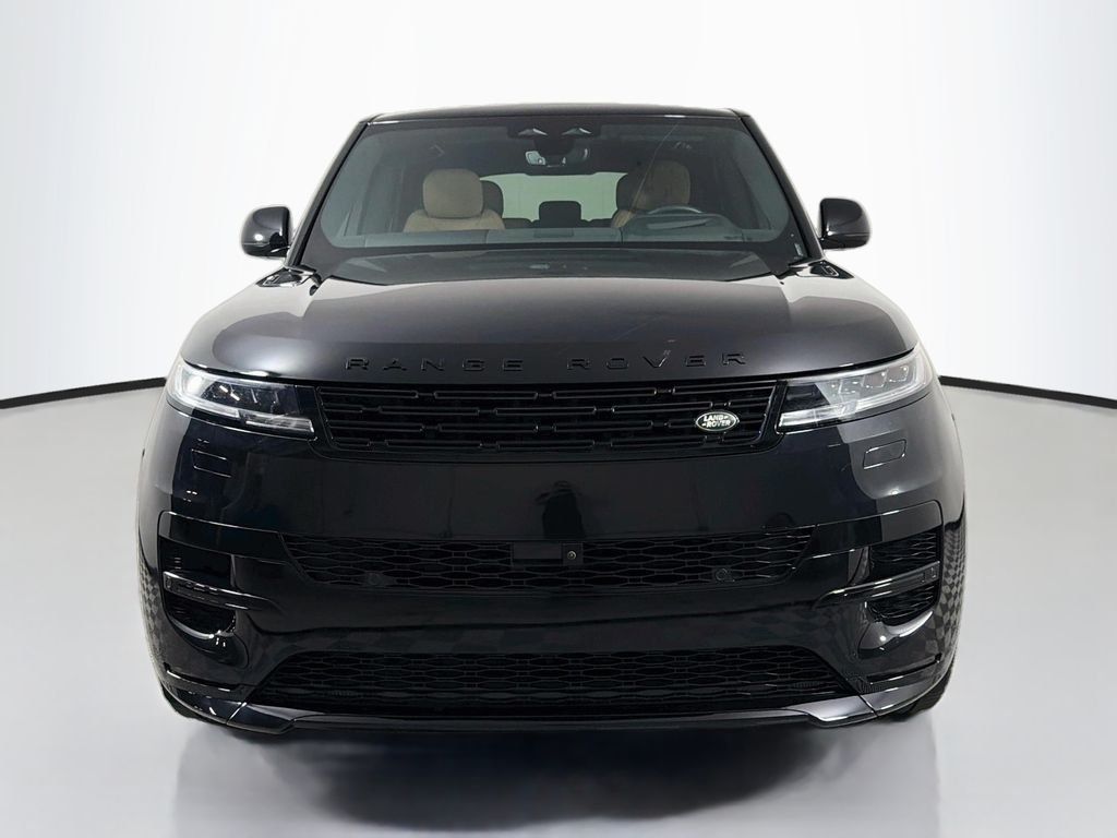 Certified Used 2025 Black Land Rover Dynamic SE image 2