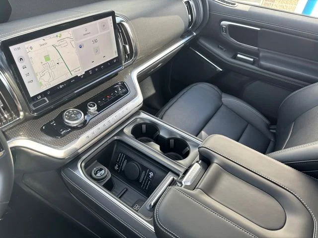 New 2027 Glacier Gray Metallic Tri-Coat Ford Platinum image 54