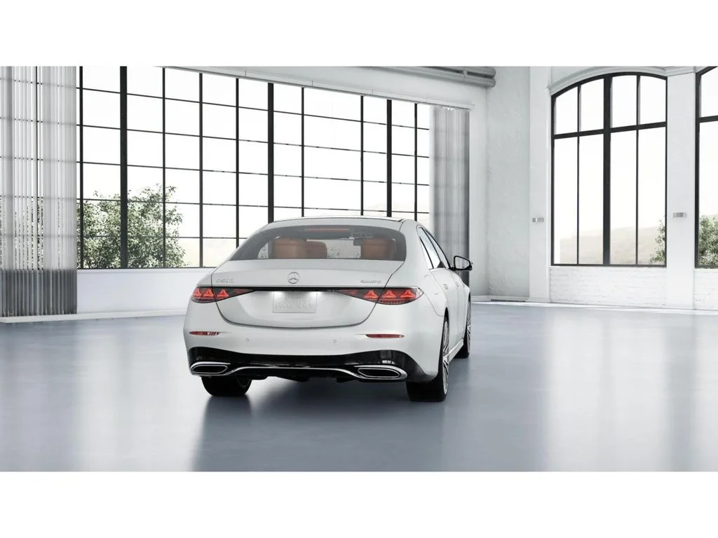 New 2027 White Mercedes-Benz S 580 image 24