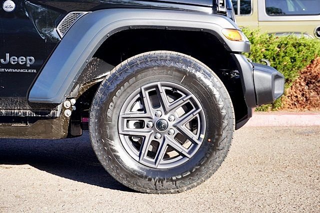 New 2026 Black Clear-Coat Exterior Paint Jeep Sport S image 8