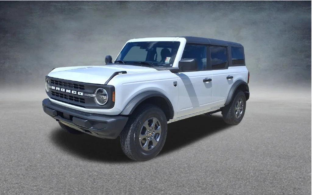 Used 2025 White Ford Big Bend image 3