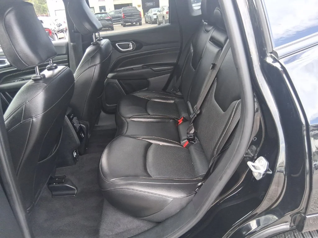 Used 2022 Black Jeep Limited image 18