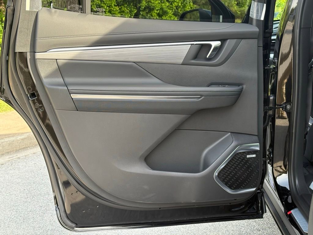 2026 Buick Enclave Preferred - Photo 19