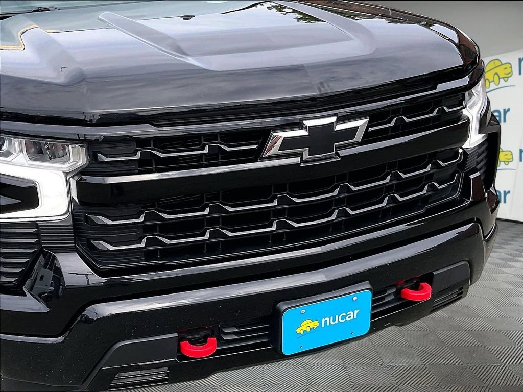Used 2022 Black Chevrolet RST image 32