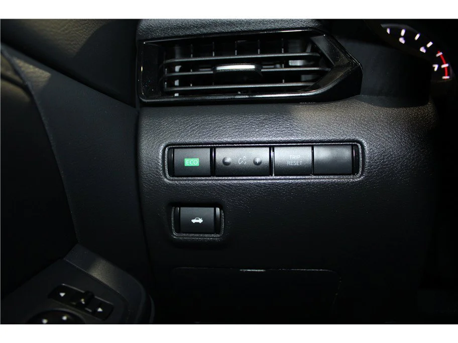 Used 2023 Gun Metallic Nissan SV image 31