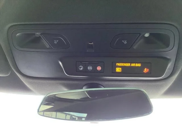 2022 Chevrolet Camaro 2LT - Photo 19