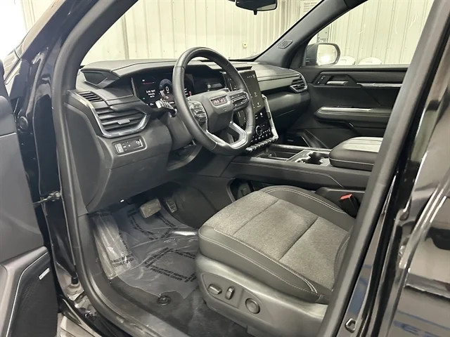 Used 2025 BLACK GMC FWD Elevation image 22