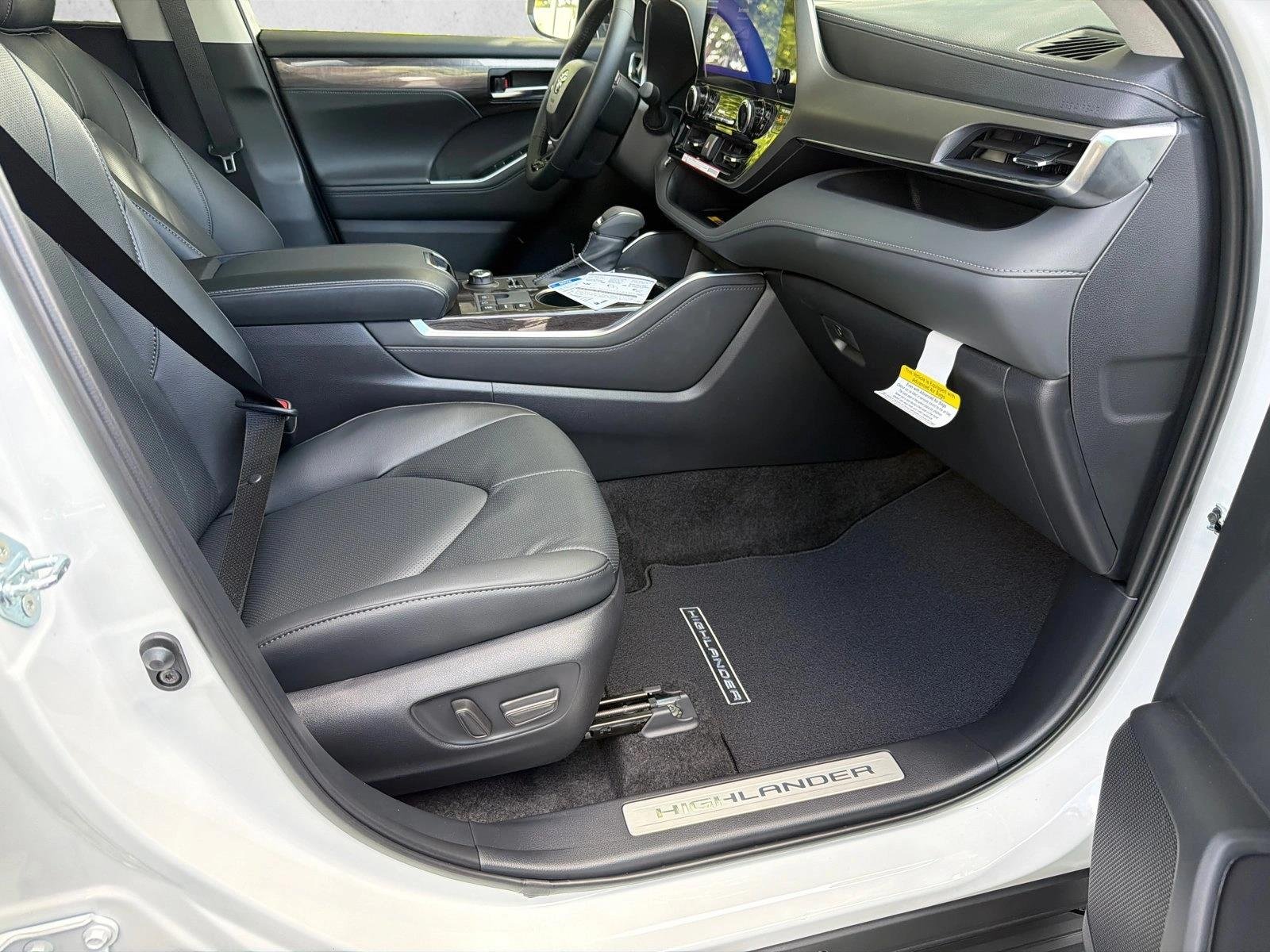 New 2026 Wind Chill Pearl Toyota Limited image 13