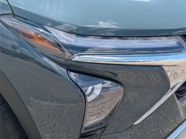 Used 2025 Gray Chevrolet LT image 5