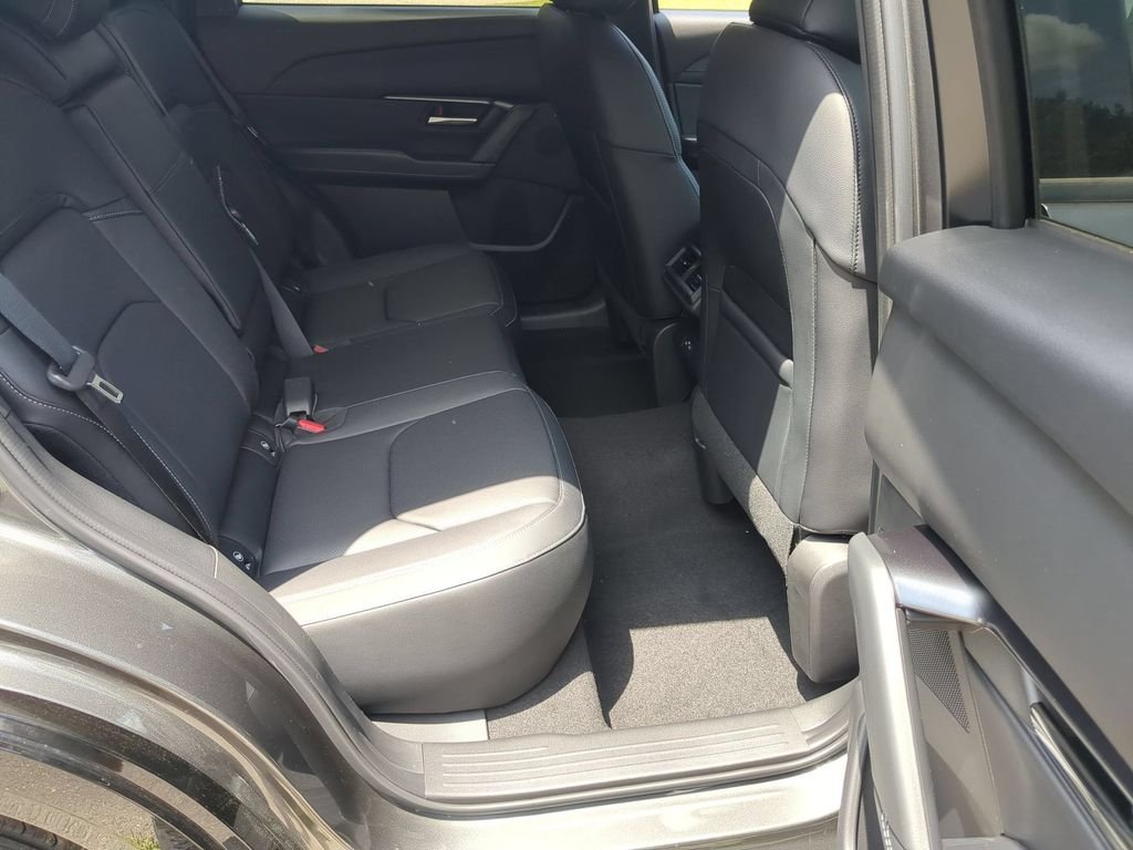 New 2026 Machine Gray Metallic Mazda 2.5 S Premium Plus AWD image 20