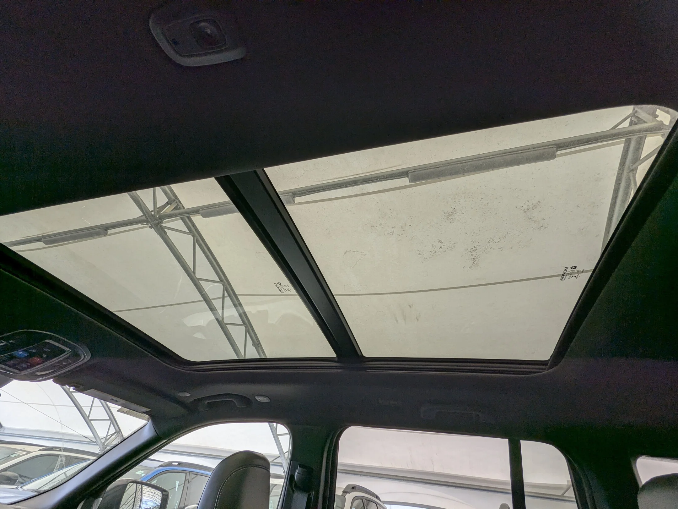 New 2026 White Jeep 85th Anniversary - - 4x4 - $12K Pref Pkg 2C7 - Pano Sunroof - 2nd Row Heated Seats & More! image 25