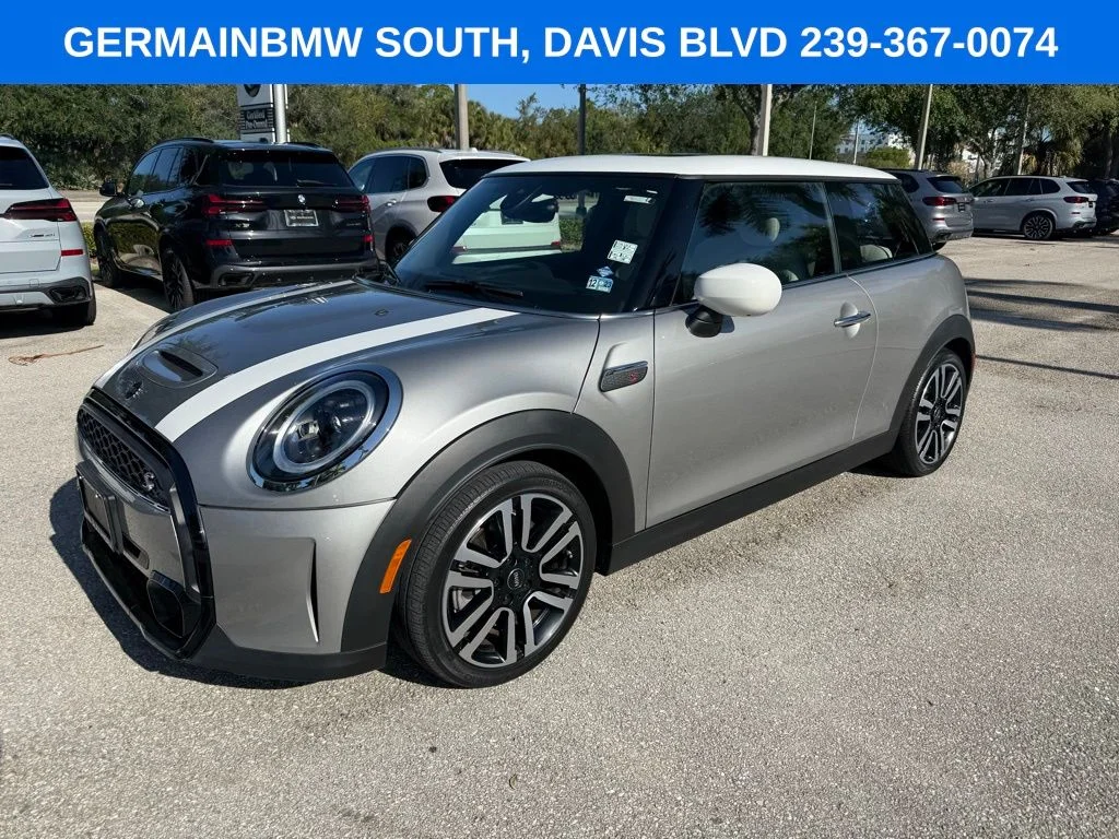 2023 MINI 3 Door S