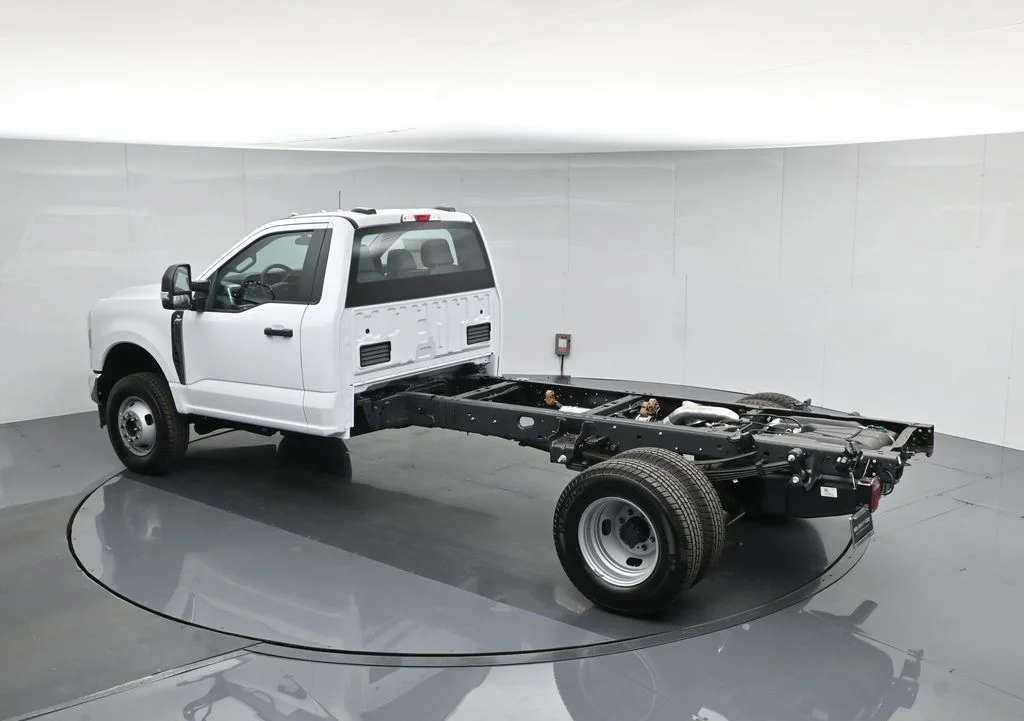 New 2026 White Ford XL image 36