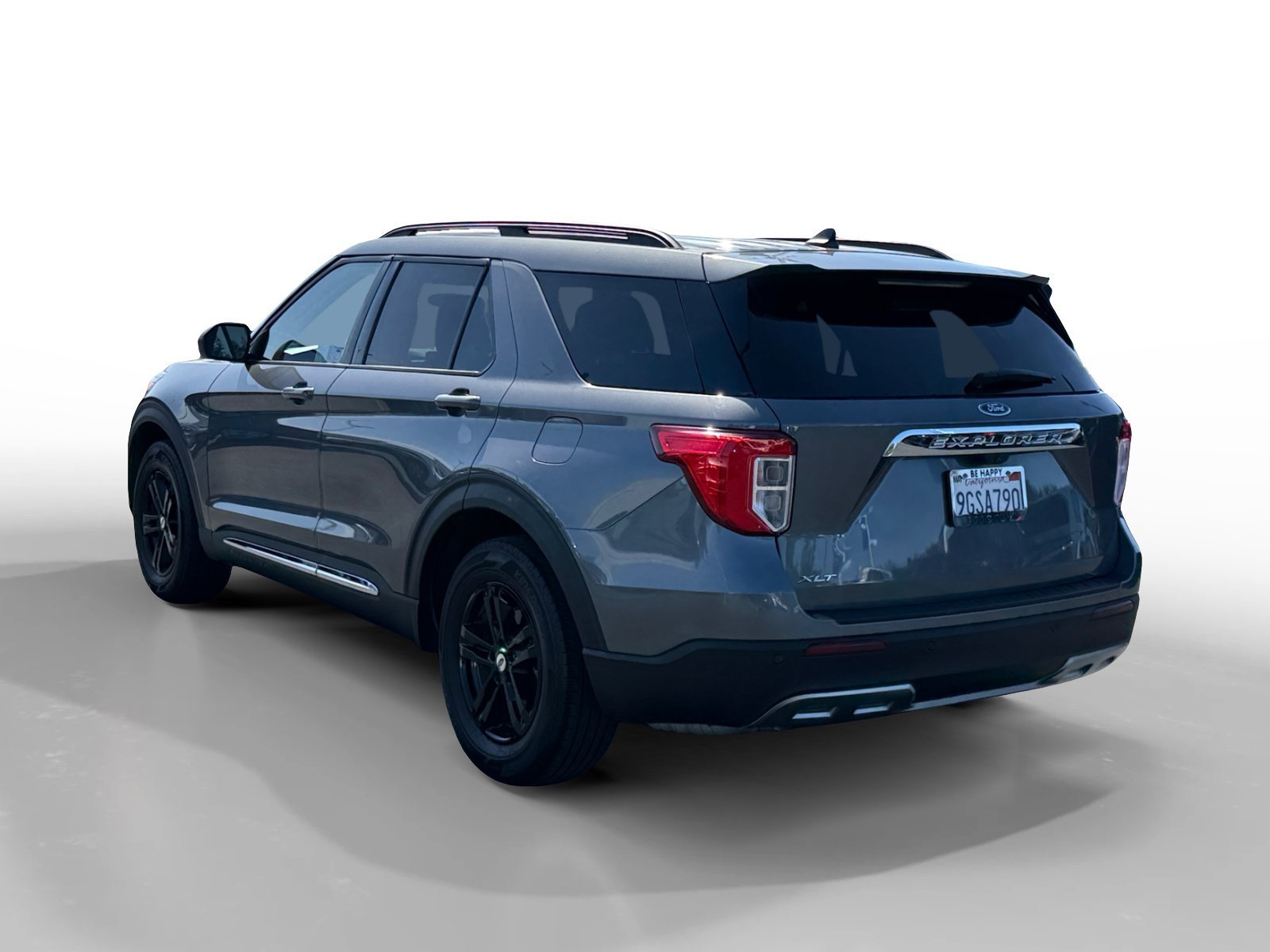 Used 2023 Gray Metallic Ford XLT image 3
