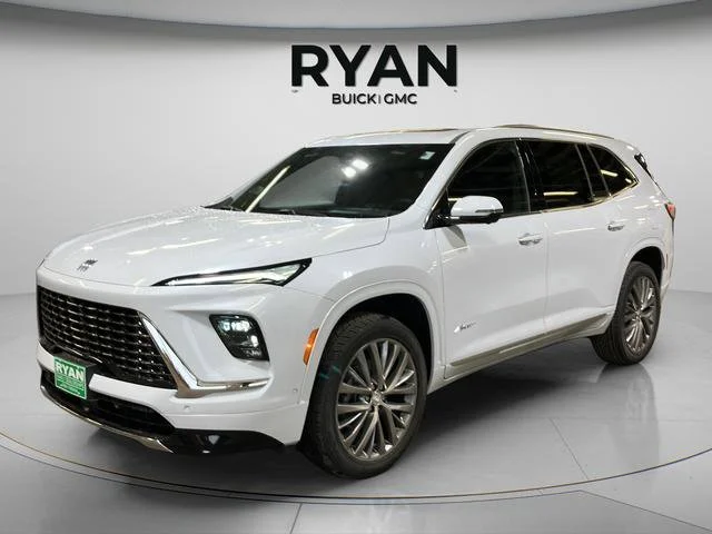 2026 Buick Enclave Avenir AWD's photo