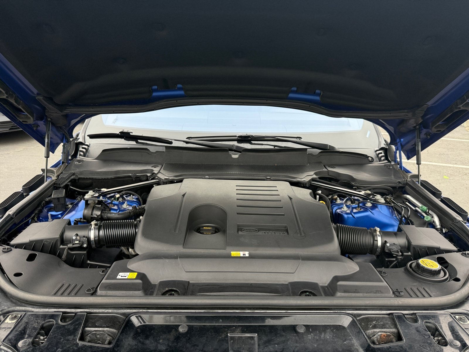 Used 2020 Blue Land Rover HST image 20