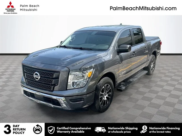 2022 Nissan Titan SV