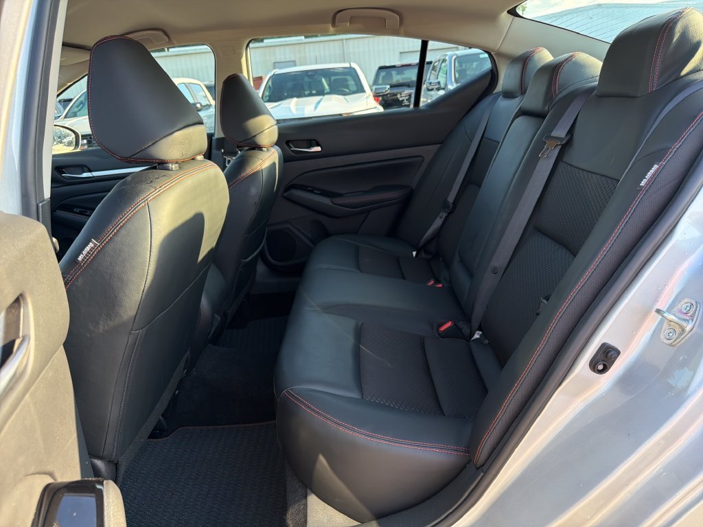 2025 Nissan Altima SR - Photo 25