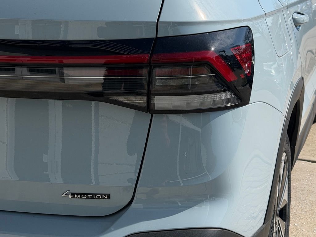 New 2026 Monument Gray Volkswagen 1.5T SE image 9