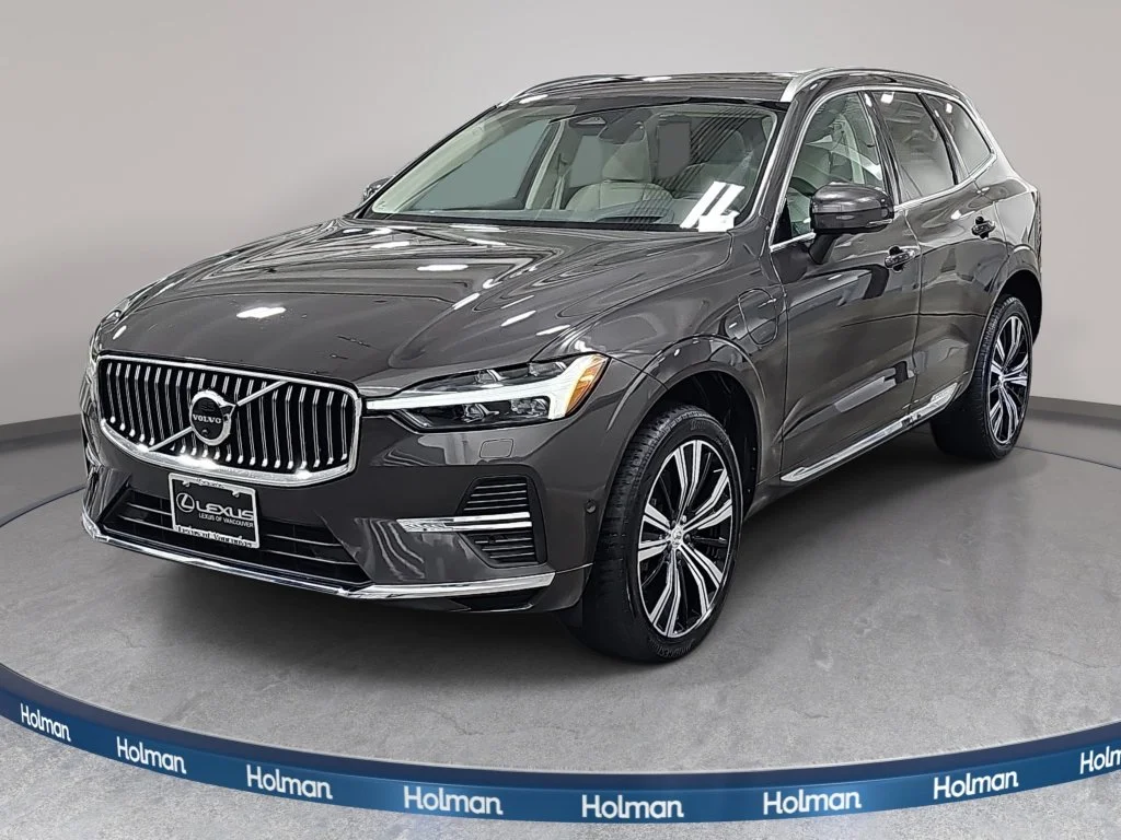 Used 2022 Brown Volvo T8 Inscription image 1