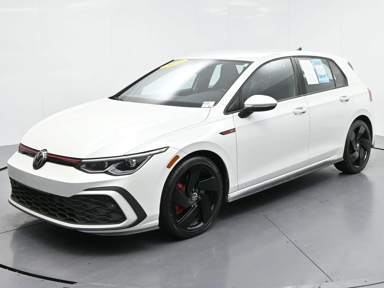 Used 2024 Opal White Pearl Volkswagen S image 3