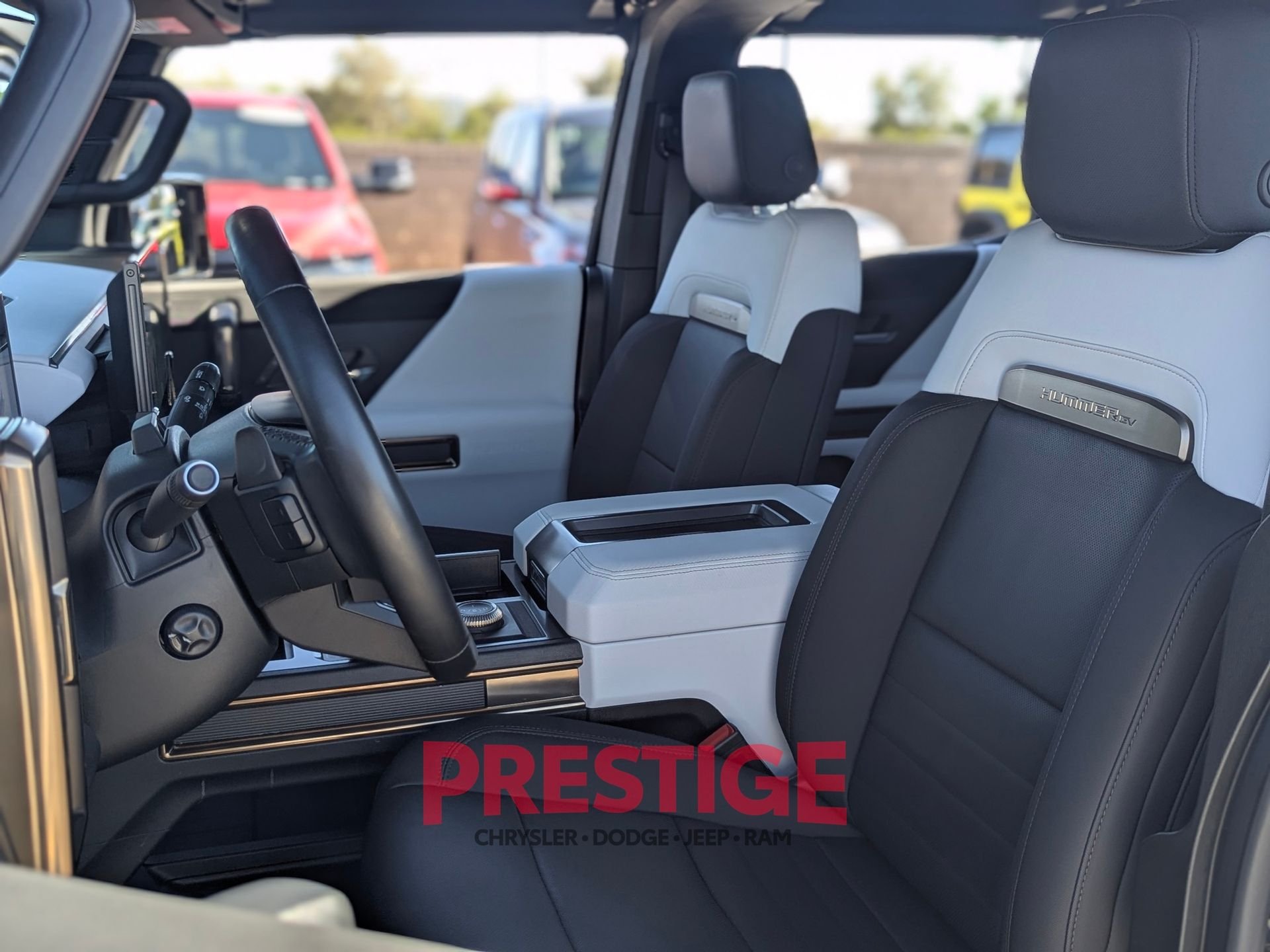 Used 2024 Black GMC 2X image 30