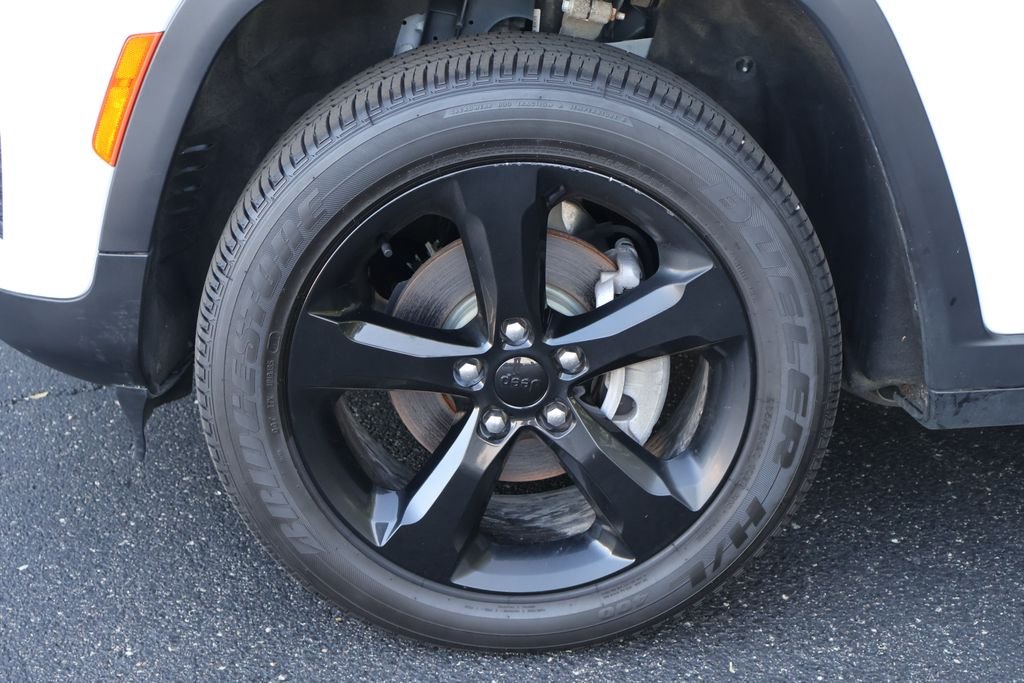 2023 Jeep Grand Cherokee Altitude - Photo 13
