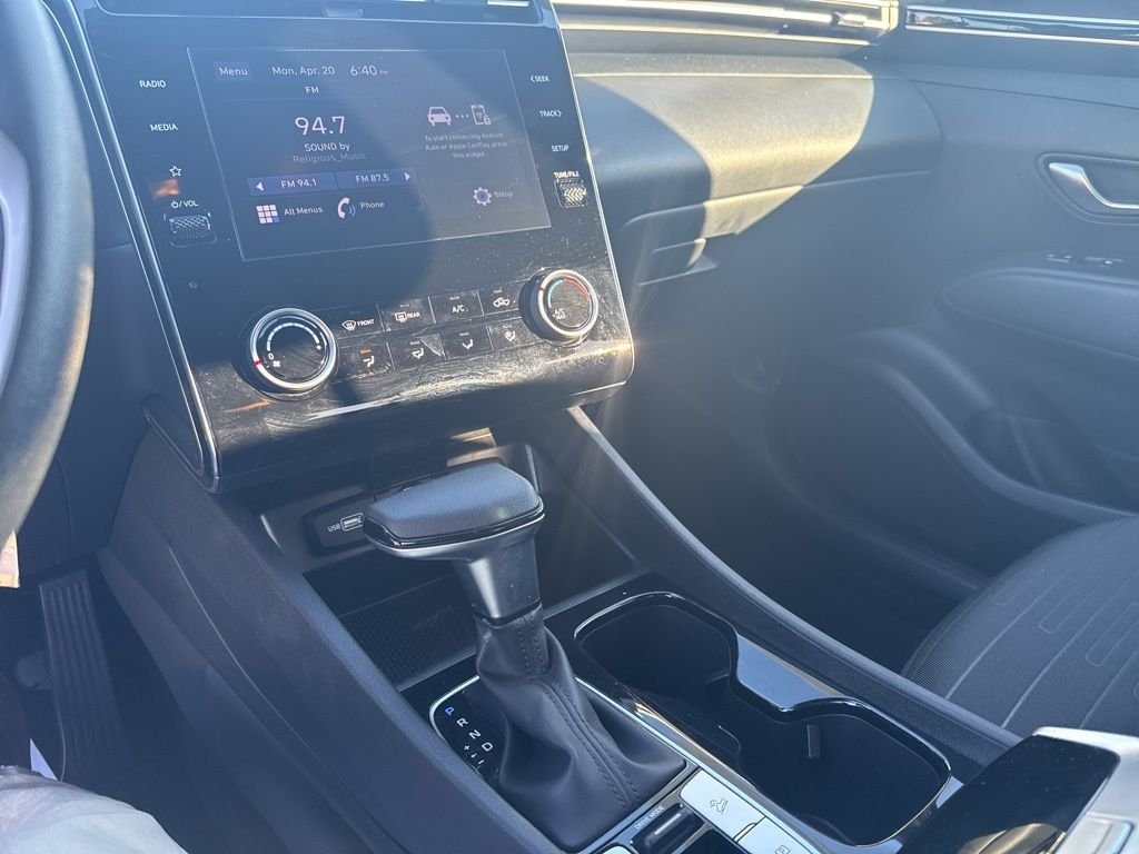 Used 2024 Blue Hyundai SE image 25