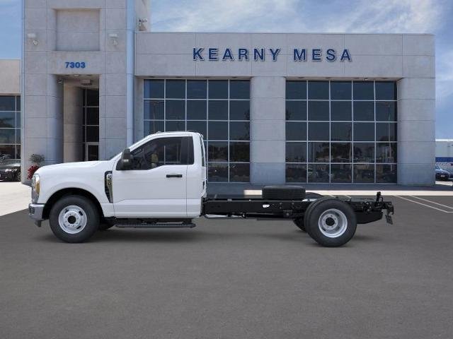 New 2025 Oxford White Ford XL image 29