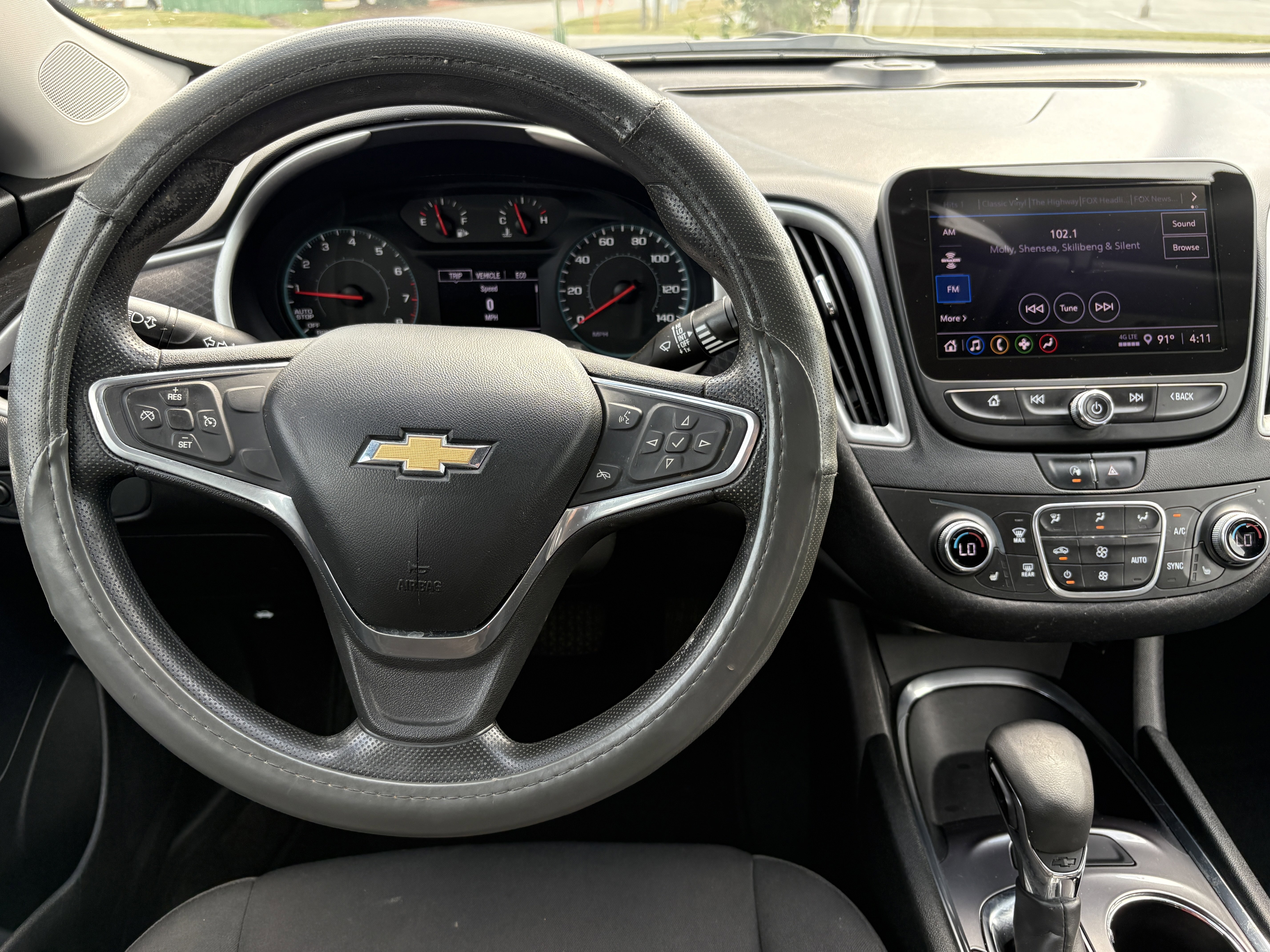 Used 2022 Dark Ash Metallic Chevrolet LT image 14