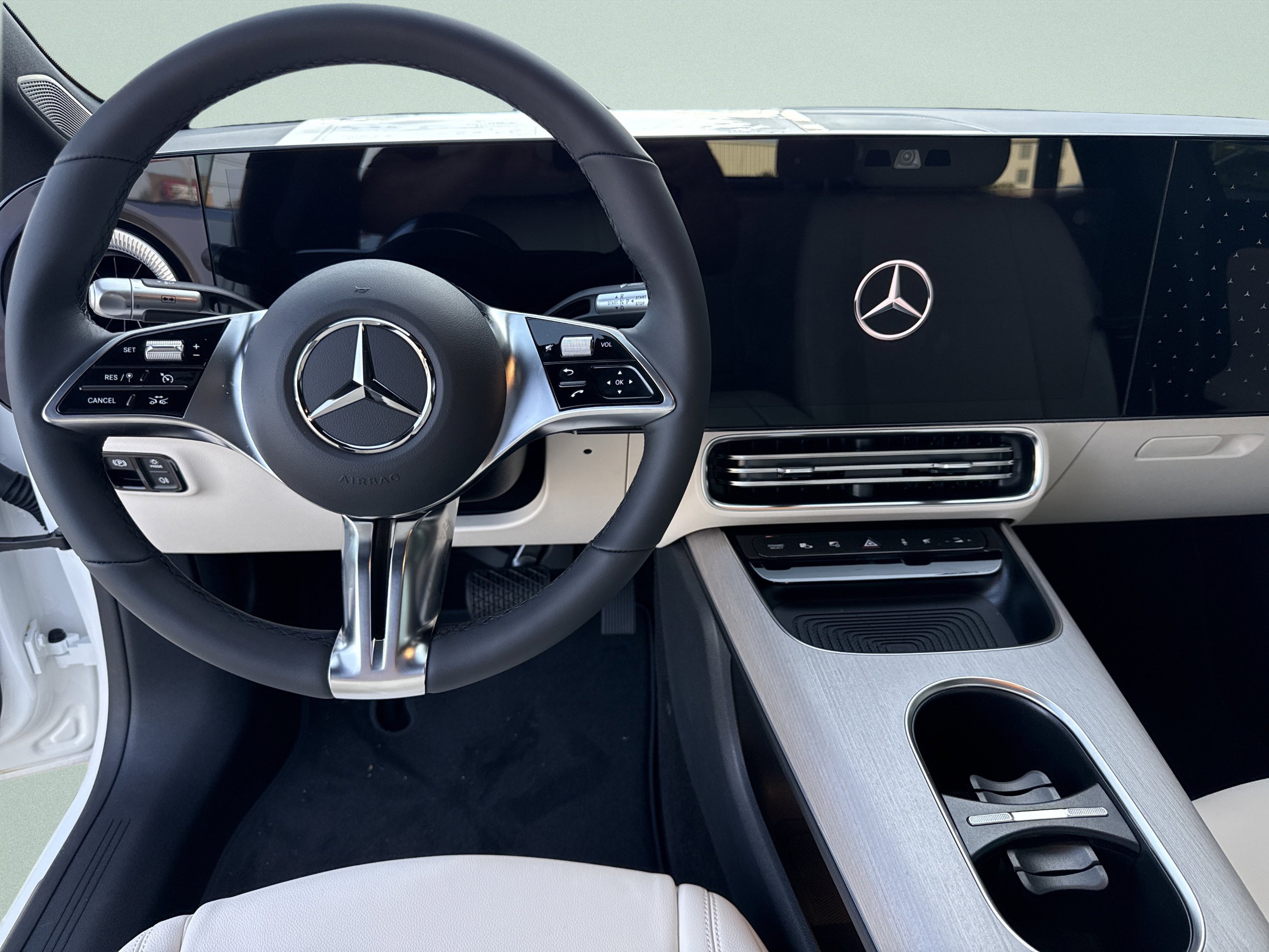 New 2027 Polar White Mercedes-Benz CLA 220 Hybrid image 33