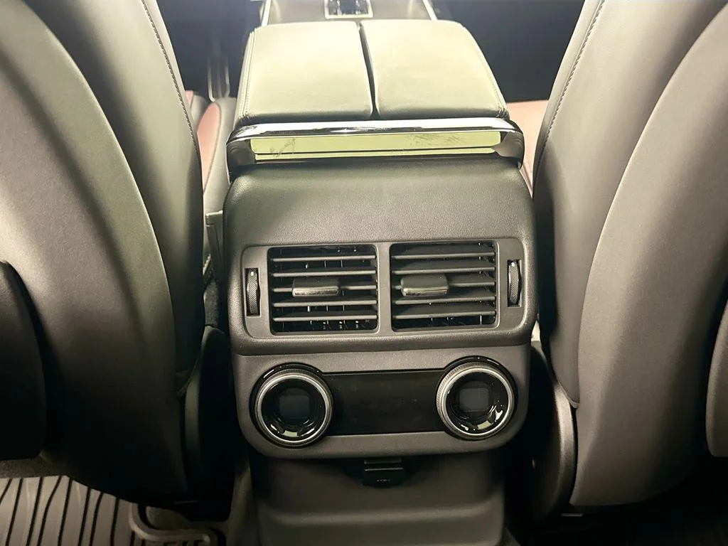 New 2026 Santorini Black Land Rover Autobiography image 25