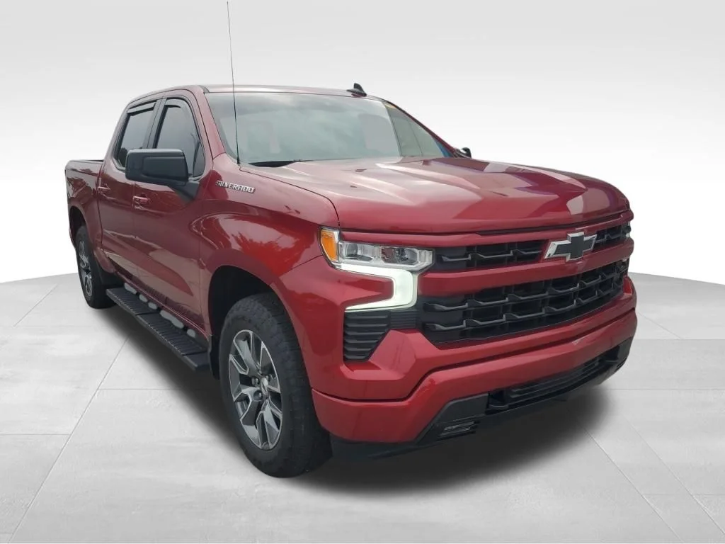 Used 2024 Red Chevrolet RST image 10