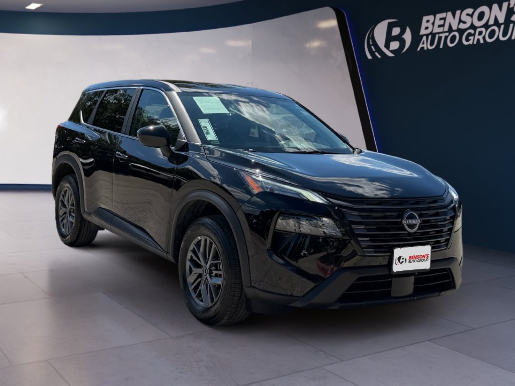 Used 2026 Black Nissan SV image 7