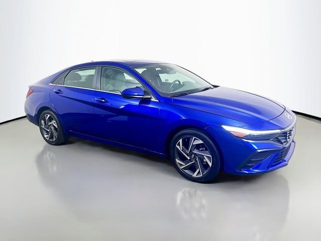 2025 Hyundai Elantra SEL - Photo 20