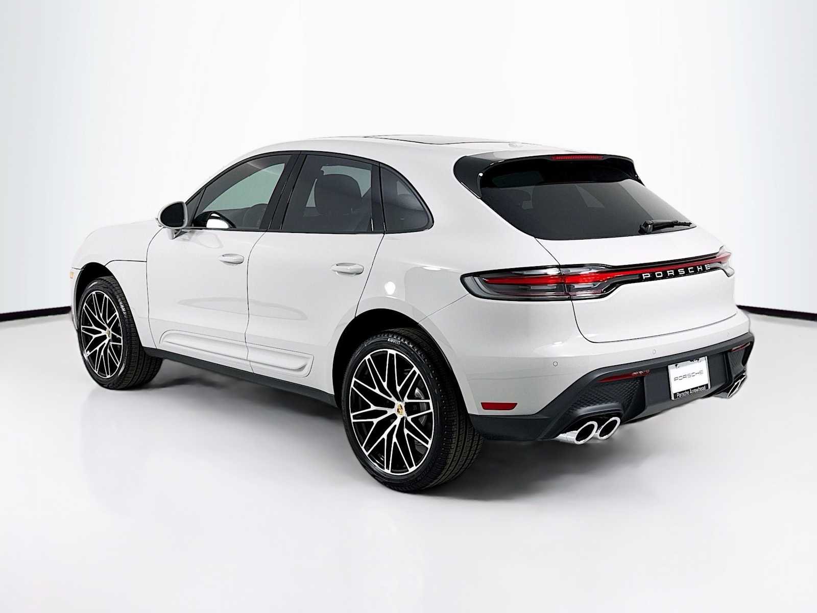 New 2026 Chalk Porsche  image 3