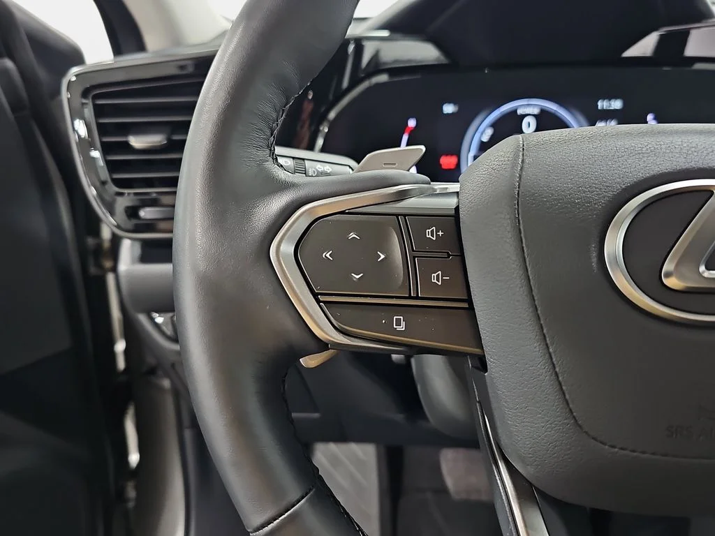 Used 2025 Silver Lexus 350h Premium image 19