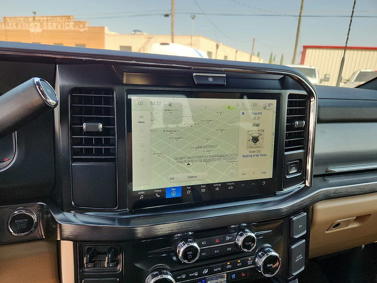 New 2027 Oxford White Ford Lariat image 24