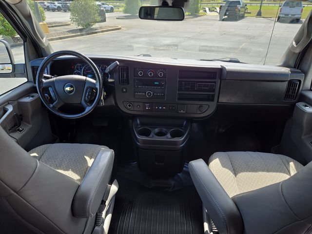 Used 2021 White Chevrolet LT image 22
