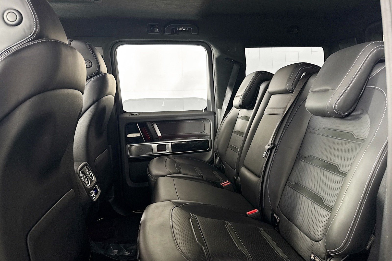 Used 2020 designo Platinum Magno Mercedes-Benz AMG® G 63 4MATIC SUV image 8