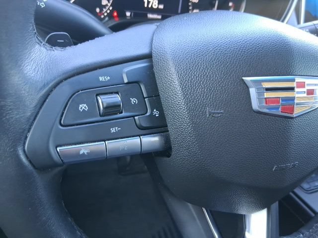 Used 2023 ARGENT SILVER METALLIC Cadillac Luxury image 11
